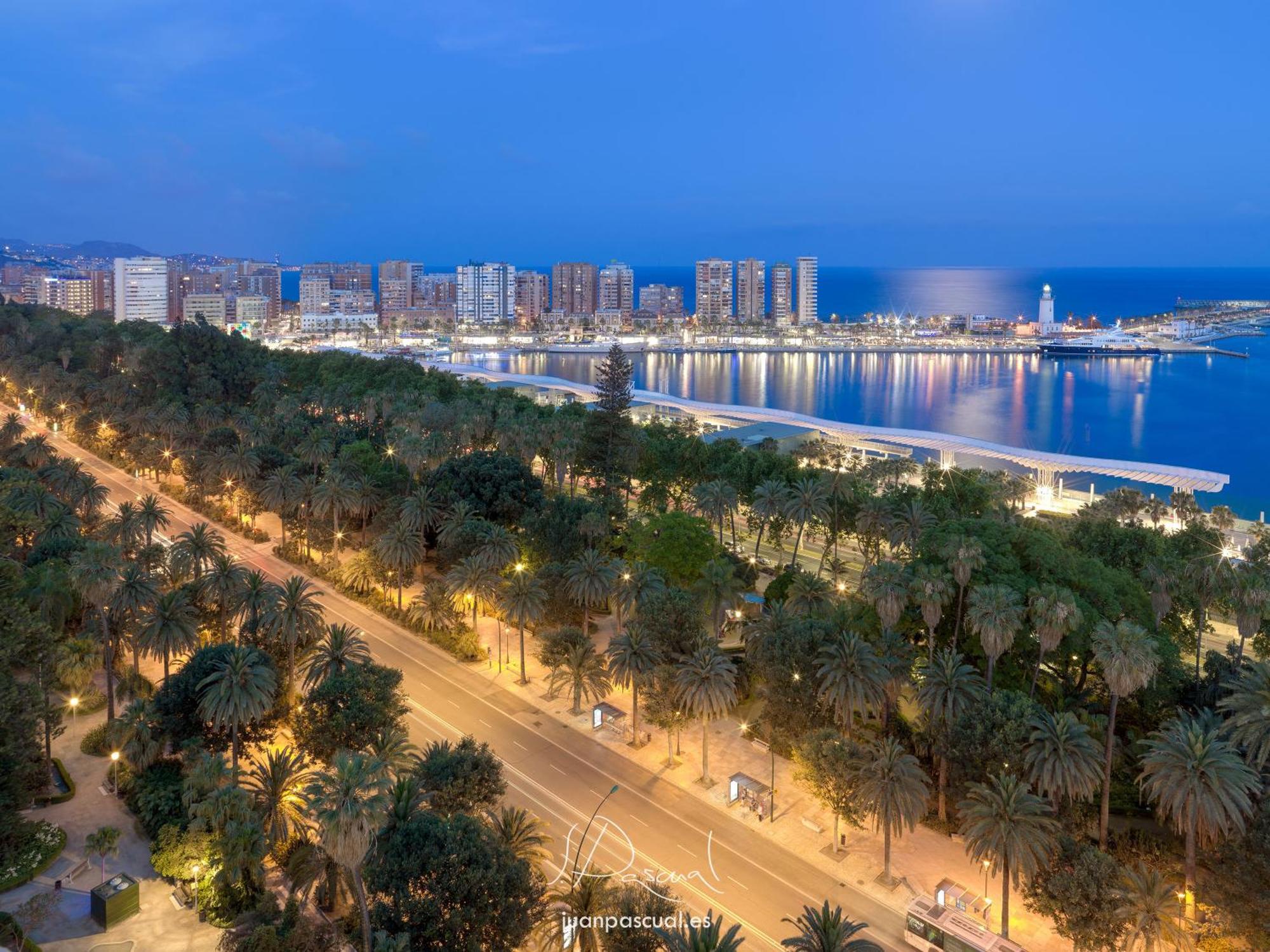 Apartamento 3 Dormitorios Centrico - Parking Incluido Malaga Luaran gambar